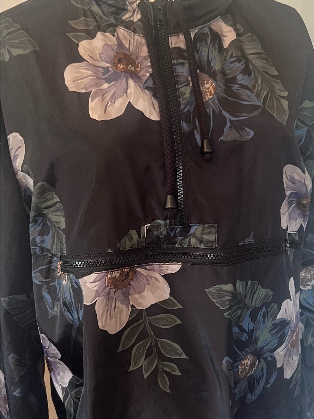 Thread And Supply Floral Windbreaker Womens Jacket Large Black Floral Hood - Picture 4 of 8